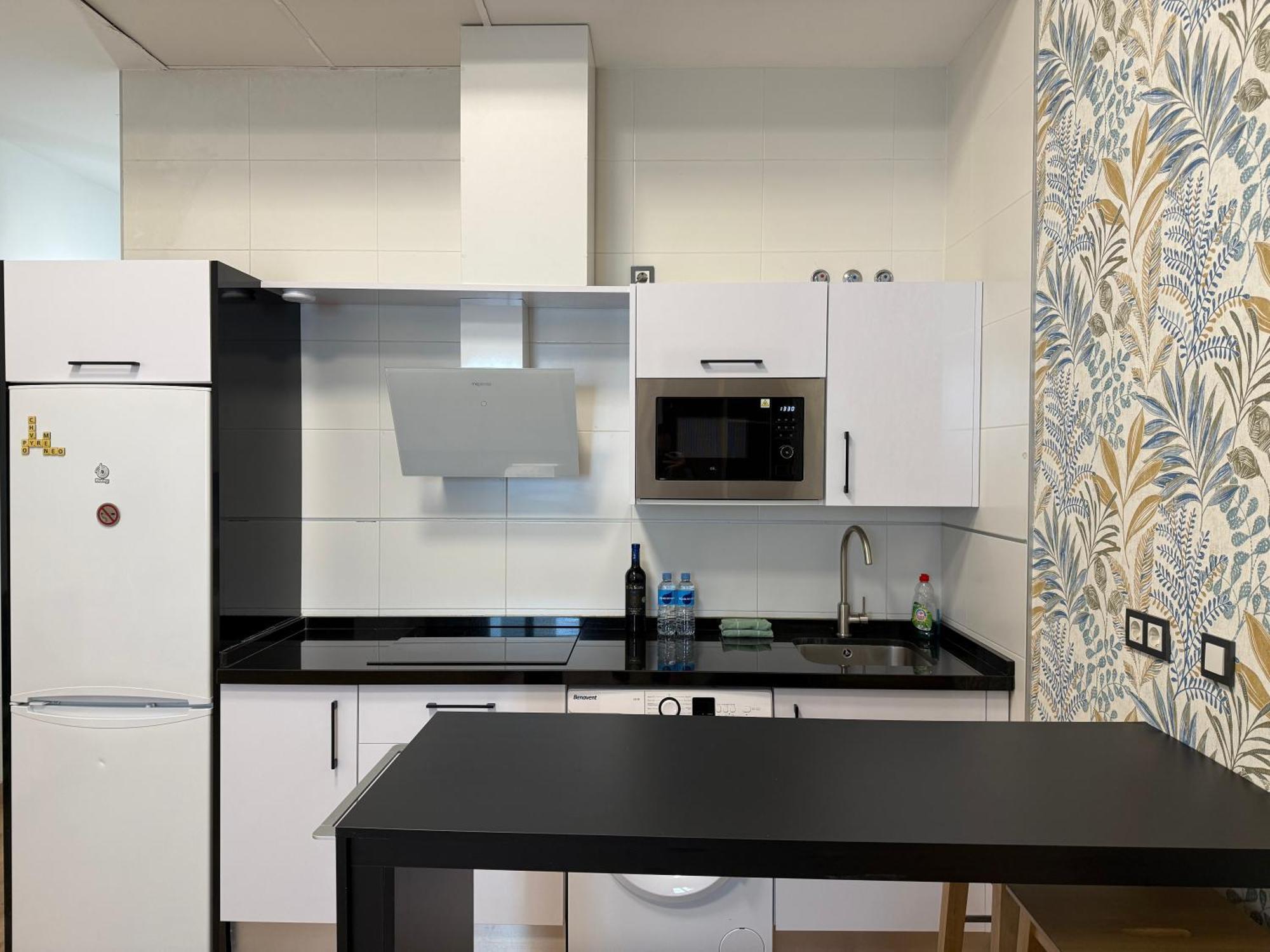 Appartement Lovely In The Heart Of Free Swimming Pool Málaga